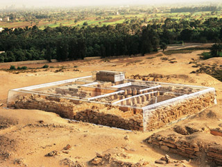 Zastřešení nevykradeného šachtového hrobu Iufaa